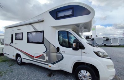 Camper usati: Mansardato Challenger Genesis C256