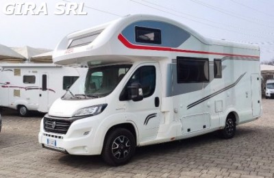 Camper usati: Mansardato Arca M 725 Glt