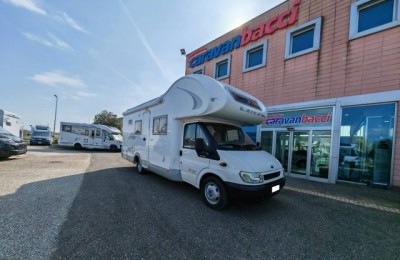 Camper usati: Mansardato Laika X 700