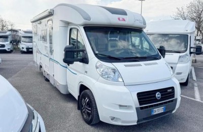 Semintegrale Adria 660 Sl