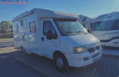 Camper usati: Semintegrale Dethleffs .globetrotter Advantage Elegance