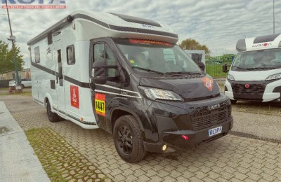 Camper usati: Semintegrale Laika Kosmo L 412 Ds