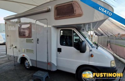 Camper usati: Mansardato Knaus Sport Traveller 500 D Lungh5.40 4p