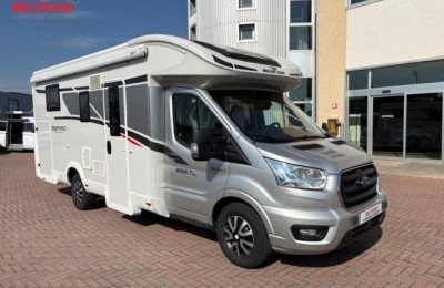Camper usati: Semintegrale Roller Team Zefiro 262 Tl