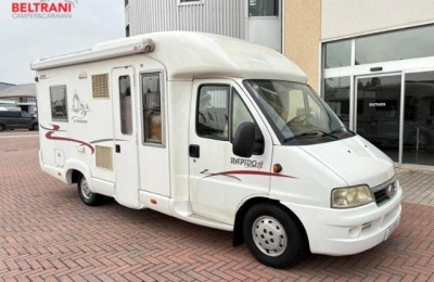 Camper usati: Semintegrale Rapido 764 F