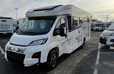 Camper usati: Semintegrale Elnagh T Loft 530