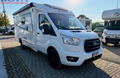 Camper usati: Semintegrale Etrusco Etrusco V 6.6 - Cambio Automatico