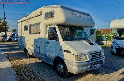 Camper usati: Mansardato Mobilvetta Icaro 5lx