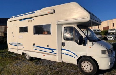Camper usati: Mansardato Elnagh Doral