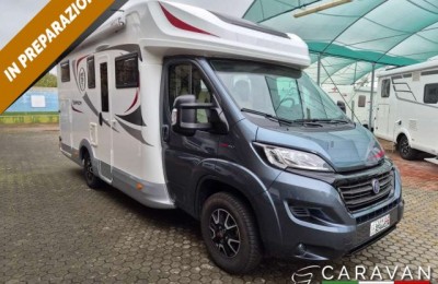 Camper usati: Semintegrale Elnagh Baron 560