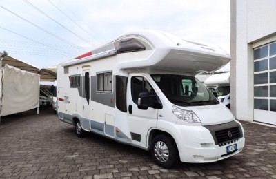 Camper usati: Mansardato Elnagh Prince 57