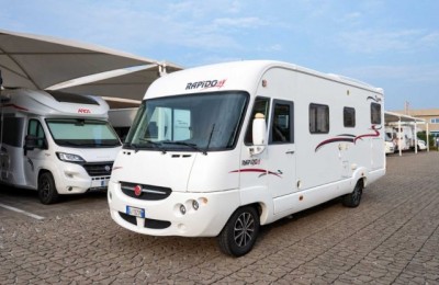 Camper usati: Motorhome Rapido 983 F