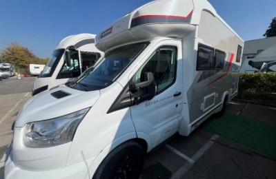 Camper usati: Semintegrale Challenger Graphite 337 Ultimate