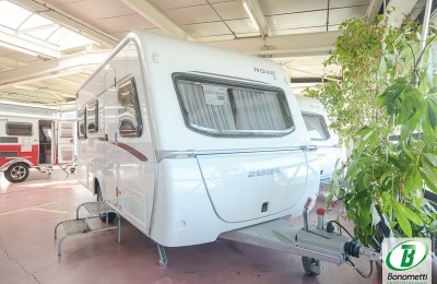 Caravan Hymer Eriba Nova Light