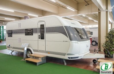 Caravan Hobby De Luxe