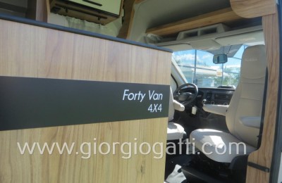 Van-furgonato Font Vendome Forty Van 4x4 Awd 170 Cv