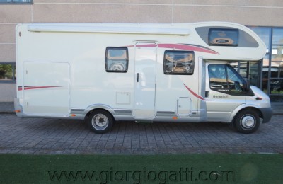 Mansardato Challenger Genesis 51 Garage Xl