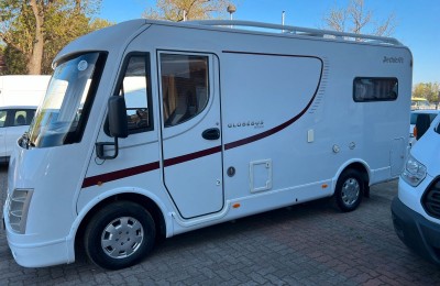 Motorhome Dethleffs Globebus 1003