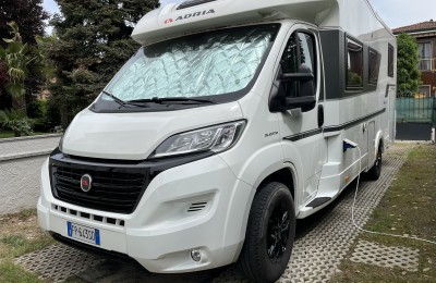 Semintegrale Adria Matrix 670 Sl Plus Alde
