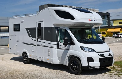 Mansardato Adria Coral Xl 660 Sl 60 Years Selection