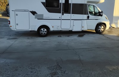 Camper usati: Mansardato Adria Coral Axess 600 Dp