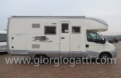 Camper usati: Mansardato Laika Laika Kreos 3001 