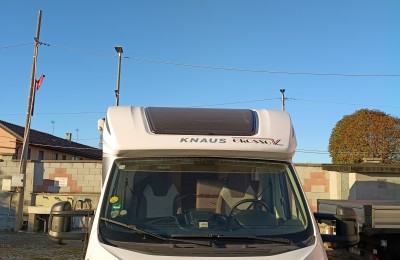 Camper usati: Semintegrale Knaus Skywave 650 Mg