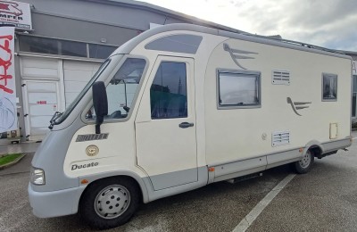 Camper usati: Motorhome Arca 679 Ldx