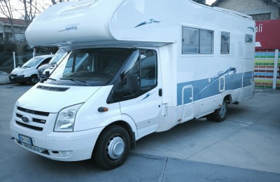 Camper usati: Mansardato Rimor 677 Superbrig