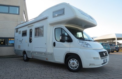 Camper usati: Mansardato Arca M 716 Glt Mansardato Con Letti A Castello