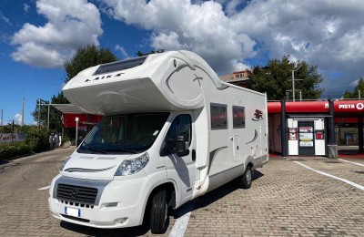 Mansardato Laika X710