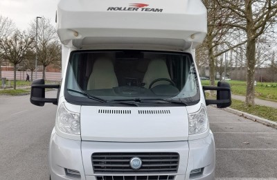 Camper usati: Mansardato Roller Team Garage Living
