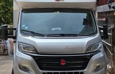 Camper usati: Semintegrale Bürstner Td73