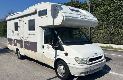 Camper usati: Mansardato Rimor Super Brig 680 Tc