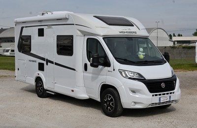 Camper usati: Semintegrale Weinsberg Carasuite 650 Mf