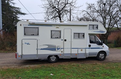 Mansardato Adria Coral 660 Sp