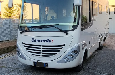 Motorhome Concorde Carver 821 M