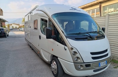 Camper usati: Motorhome Giottiline K900 Genetics