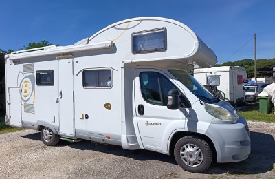 Camper usati: Mansardato Bavaria A71