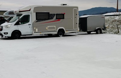 Camper usati: Semintegrale Challenger 260 Graphite Edition