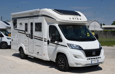 Camper usati: Semintegrale Laika Ecovip L 3010
