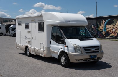 Camper usati: Semintegrale Kentucky Camp Camargue