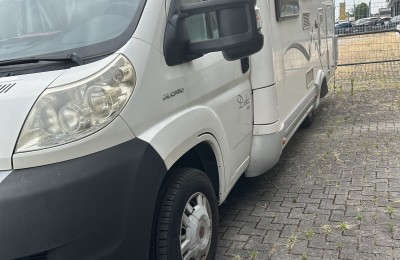Camper usati: Semintegrale Elnagh Duke 450l 
