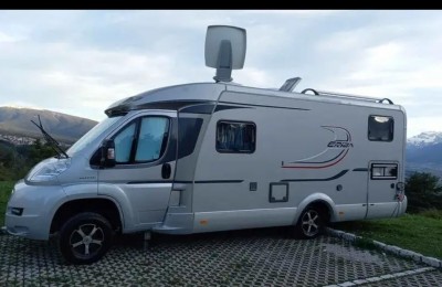 Camper usati: Semintegrale Hymer Eriba 673 Gt