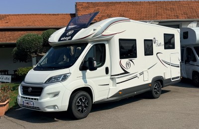 Camper usati: Semintegrale Elnagh T-loft 529