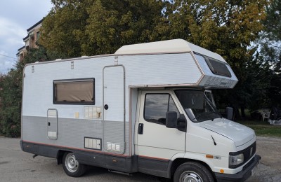 Camper usati: Mansardato Laika Lasercar 555