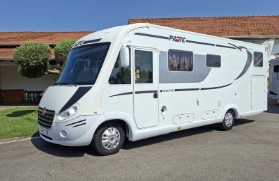Camper usati: Motorhome Pilote G741