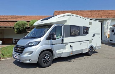 Camper usati: Semintegrale Adria Matrix 600 Sp Gt Edition