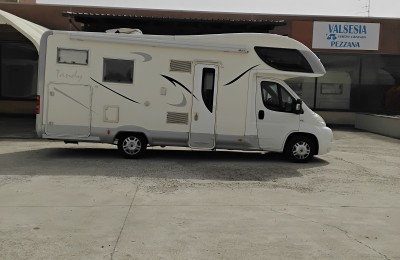 Camper usati: Mansardato Mclouis Tandy 636 G