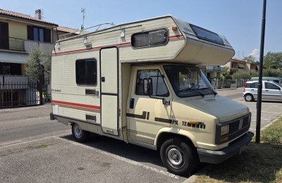 Camper usati: Mansardato Pilote R380